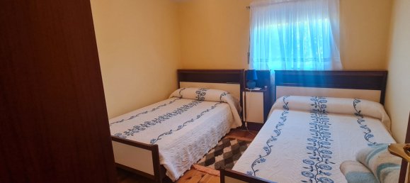 Casa de 3 dormitorios en Valladolid, Spain No. 191050 7