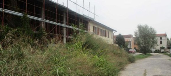 7 rooms Apartment in Pescarolo ed Uniti, Italy No. 291468 9