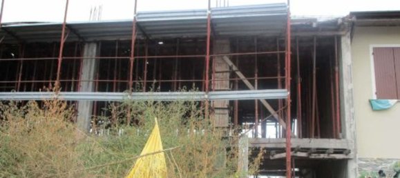 7 rooms Apartment in Pescarolo ed Uniti, Italy No. 291468 6