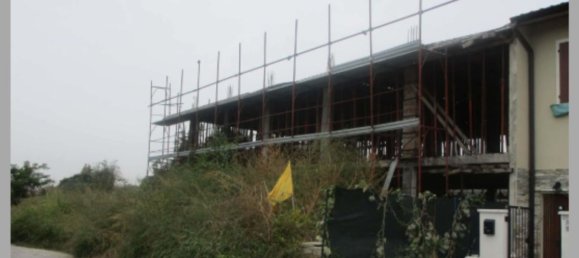 7 rooms Apartment in Pescarolo ed Uniti, Italy No. 291468 24