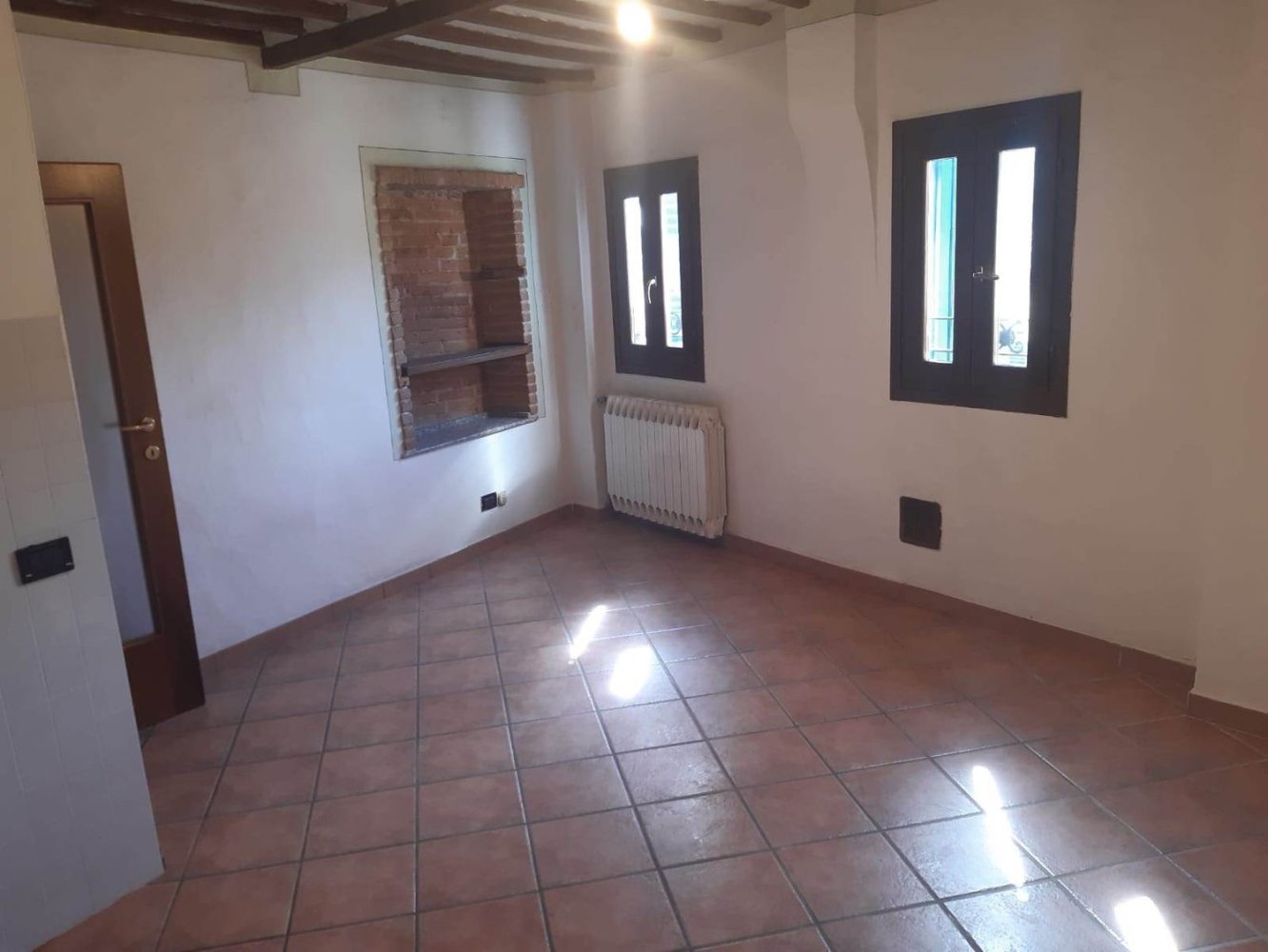 5-Zimmer Wohnung in Buggiano, Italy, Nr. 91843