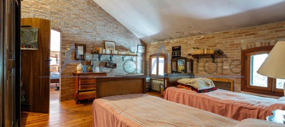 29 غرف نوم فيلا في Albignasego, Italy رقم 362601 31