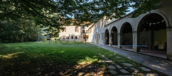 29 غرف نوم فيلا في Albignasego, Italy رقم 362601 10