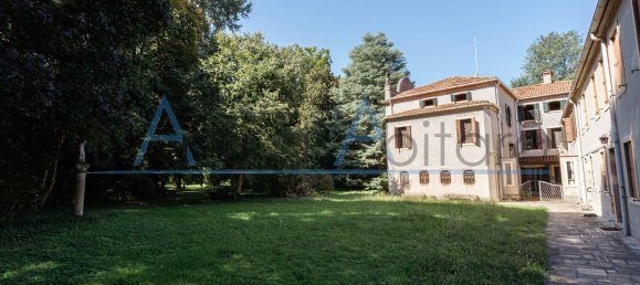 29 غرف نوم فيلا في Albignasego, Italy رقم 362601 15