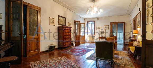 29 غرف نوم فيلا في Albignasego, Italy رقم 362601 22