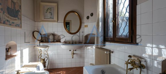 29 غرف نوم فيلا في Albignasego, Italy رقم 362601 24