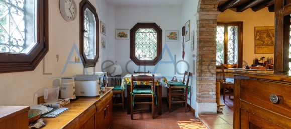 29 غرف نوم فيلا في Albignasego, Italy رقم 362601 45