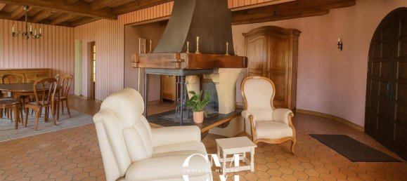 3 bedrooms House in Merignac, France No. 318925 3