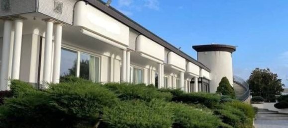 Склад 2983м² в Джоя Саннитика, Италия № 346488 3