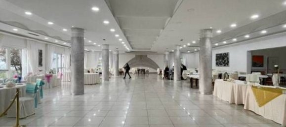 Склад 2983м² в Джоя Саннитика, Италия № 346488 2