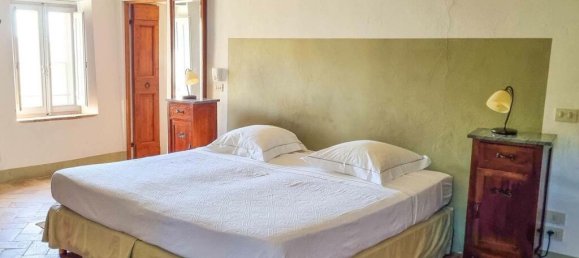 9 bedrooms House in Montalcino, Italy No. 55839 45