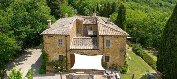 9 bedrooms House in Montalcino, Italy No. 55839 3