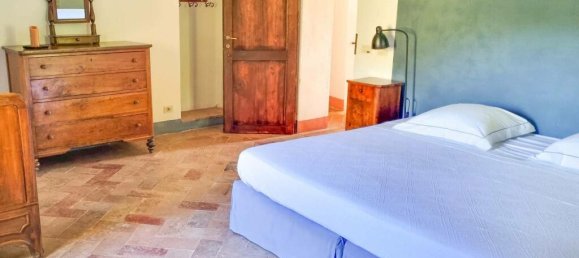 9 bedrooms House in Montalcino, Italy No. 55839 41