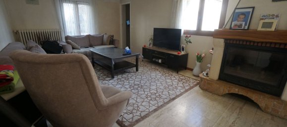 Casa de 5 dormitorios en Aulnay-sous-Bois, France No. 138950 3