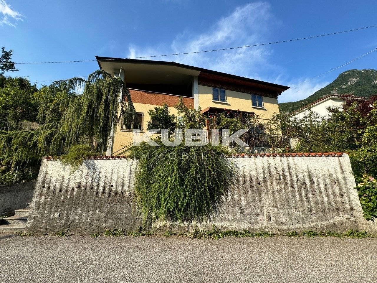 6 rooms Villa in Udine, Italy No. 86190