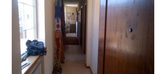 3 bedrooms Apartment in Naples, Italy No. 255154 8