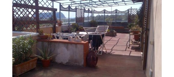 3 bedrooms Apartment in Naples, Italy No. 255154 7