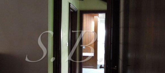 Apartamento T4 em Mantua, Italy N.º 362837 14