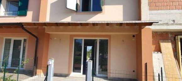 4-salle Villa à Dovera, Italy No. 34878 34