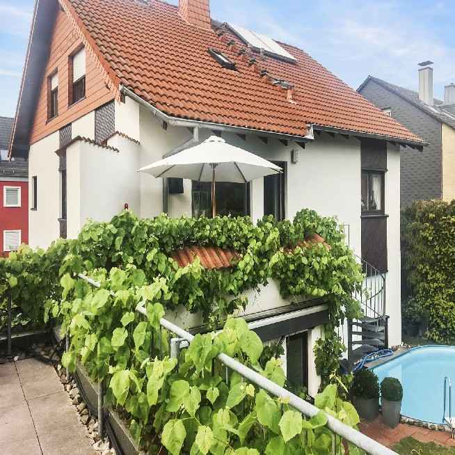 Edificio de 10 habitaciónes en Bonn, Germany No. 274584