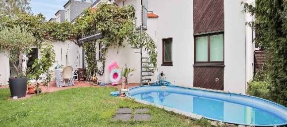 Edificio de 10 habitaciónes en Bonn, Germany No. 274584 13