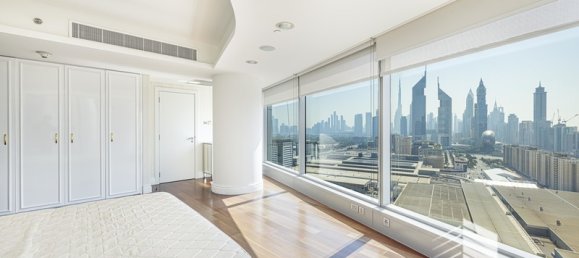 Дуплекс с 3 спальнями в World Trade Center, ОАЭ № 13110 13