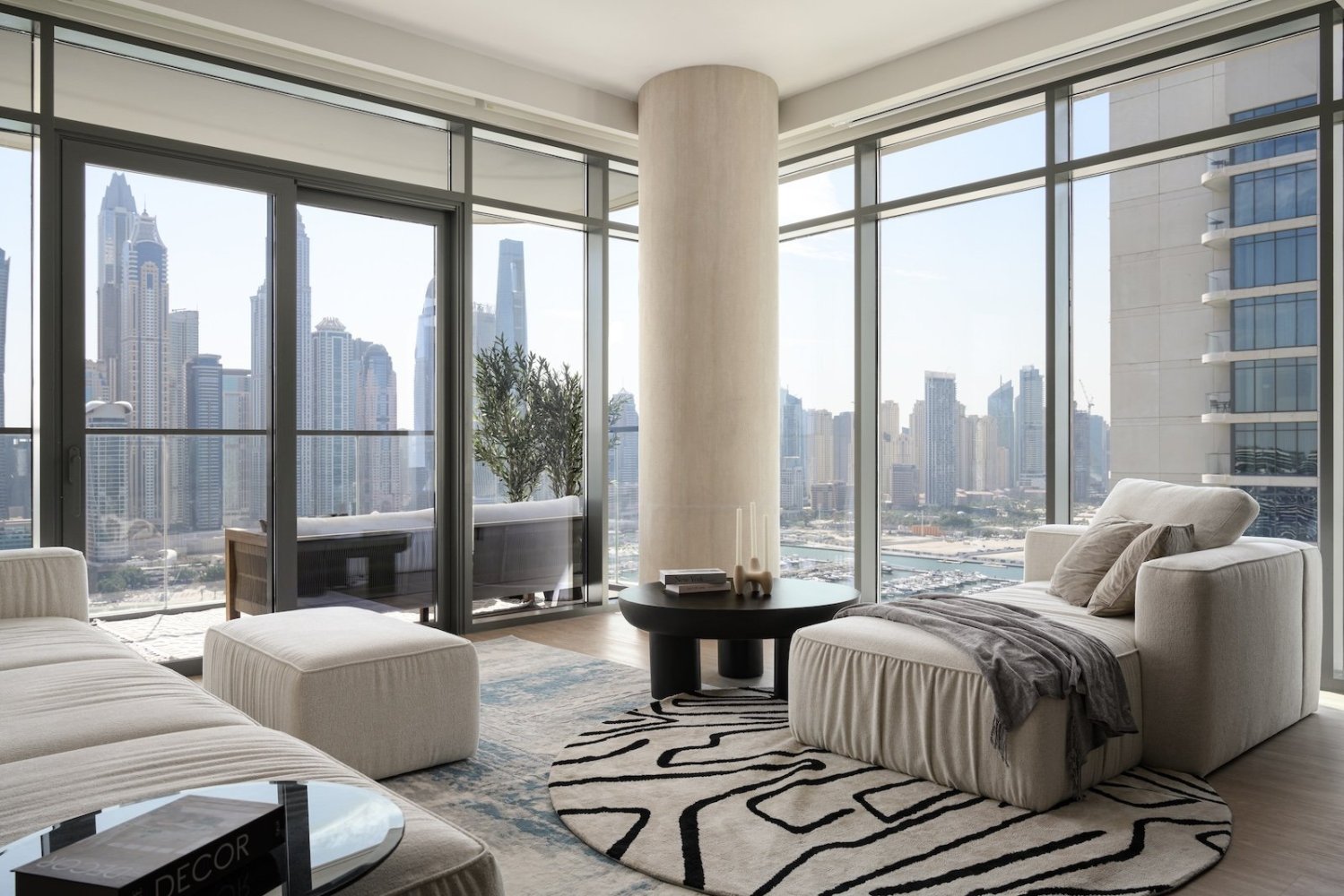 3 bedrooms Apartment in Dubai, UAE No. 44680