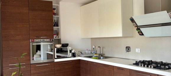 Apartamento de 3 habitaciónes en Marsciano, Italy No. 277141 4