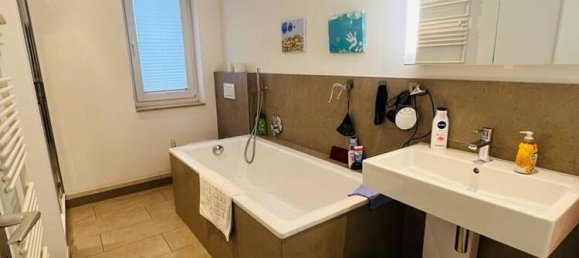 2 bedrooms Apartment in Dusseldorf, Germany No. 24539 10