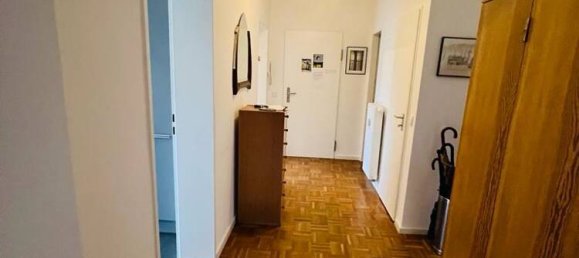 2 bedrooms Apartment in Dusseldorf, Germany No. 24539 3