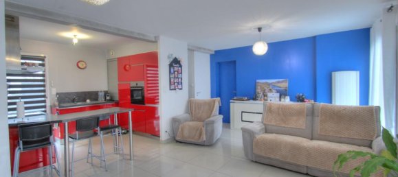 5 غرف نوم منزل في Saint-Pryve-Saint-Mesmin, France رقم 41570 3