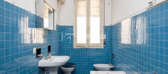 2 bedrooms Apartment in Sassuolo, Italy No. 258257 11