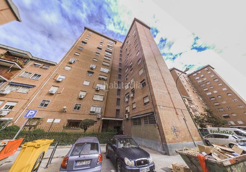 Apartamento de 3 dormitorios en Madrid, Spain No. 274934