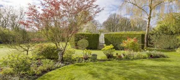 4 bedrooms Bungalow in Surrey, United Kingdom No. 13315 15