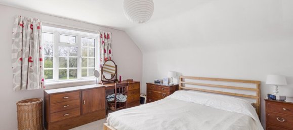 4 bedrooms Bungalow in Surrey, United Kingdom No. 13315 9