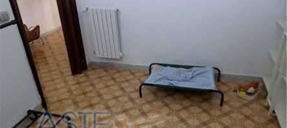 4-Zimmer Wohnung in Bari, Italy, Nr. 275987 7