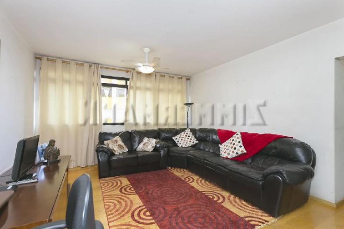 Apartamento de 3 dormitorios en Sao Paulo, Brazil No. 585586