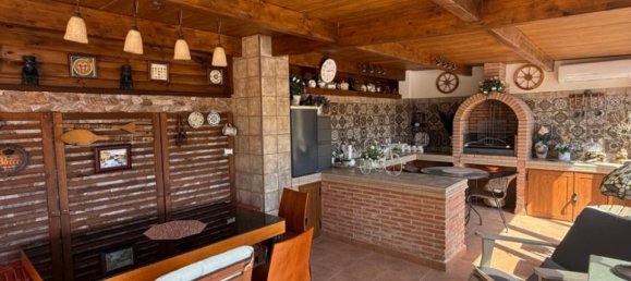 7 غرف نوم فيلا في Torrevieja, Spain رقم 184764 9