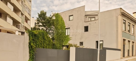 2 غرف نوم منزل ذو طابقين في Porto, Portugal رقم 17430 19