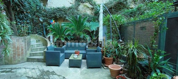 2 bedrooms Apartment in Naples, Italy No. 98072 5