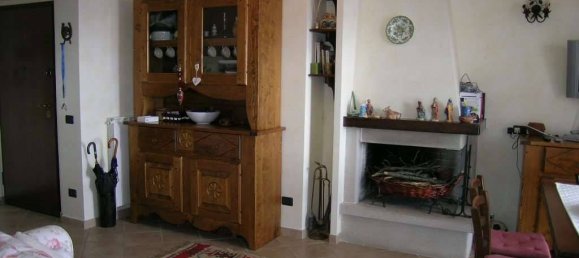 2 bedrooms Apartment in Castel di Sangro, Italy No. 263828 5