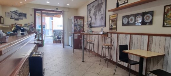 1 room Commercial property in Florence, Italy No. 218557 10