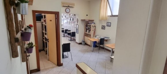 1 room Commercial property in Florence, Italy No. 218557 22