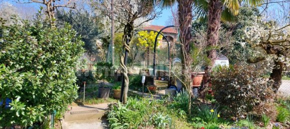 5 bedrooms House in Portacomaro, Italy No. 197302 17