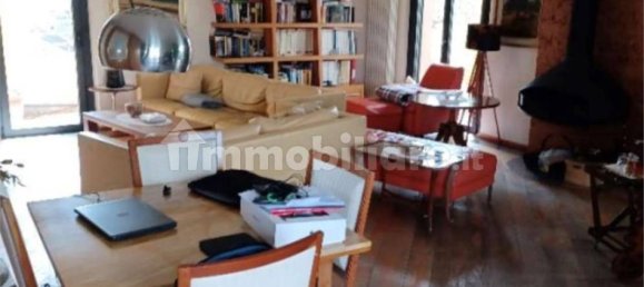 3 bedrooms Apartment in Mariano Comense, Italy No. 259898 5