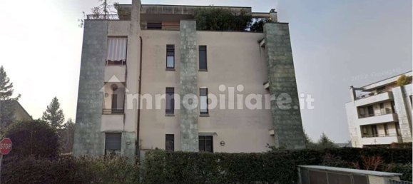 3 bedrooms Apartment in Mariano Comense, Italy No. 259898 2