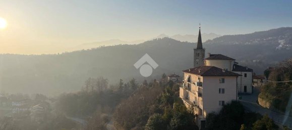 8 bedrooms Villa in Bioglio, Italy No. 221691 3