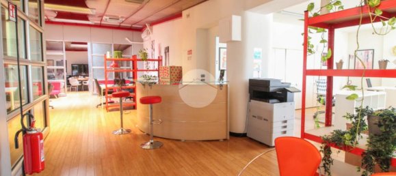 Escritório de 8 divisões em Cornegliano Laudense, Italy N.º 65288 10