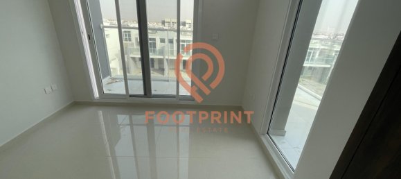 5 bedrooms Townhouse in Dubai, UAE No. 24481 5