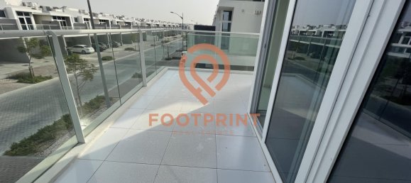 5 bedrooms Townhouse in Dubai, UAE No. 24481 6